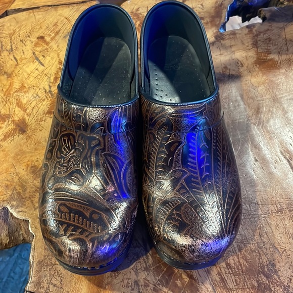 Dansko shoes - Picture 1 of 6